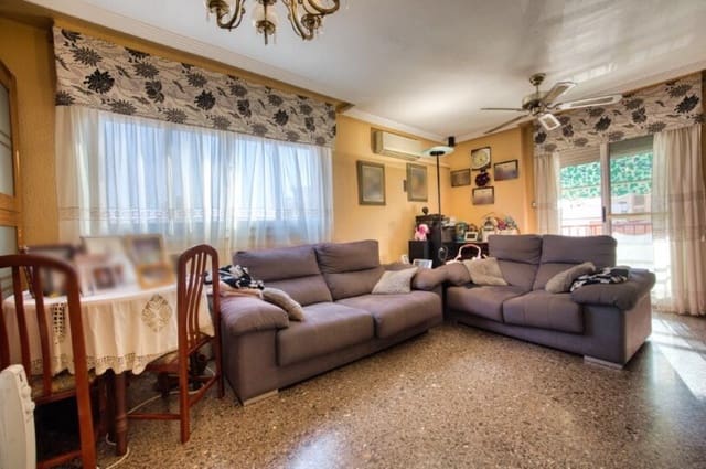 Piso de 4 habitaciones en Elda en venta - 129.900 € (Ref: 10030777)