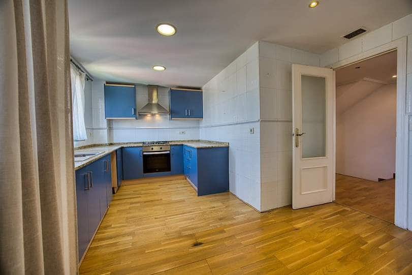 4 quarto Penthouse para venda em Alicante cidade com piscina garagem - 425 000 € (Ref: 10030778)