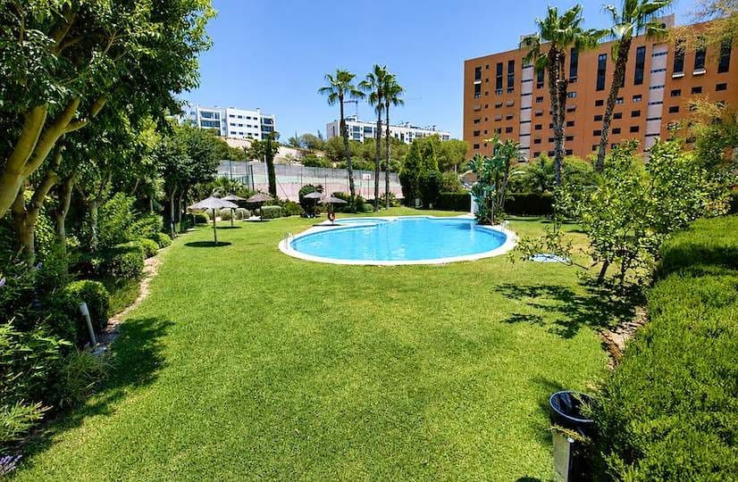 4 quarto Penthouse para venda em Alicante cidade com piscina garagem - 425 000 € (Ref: 10030778)