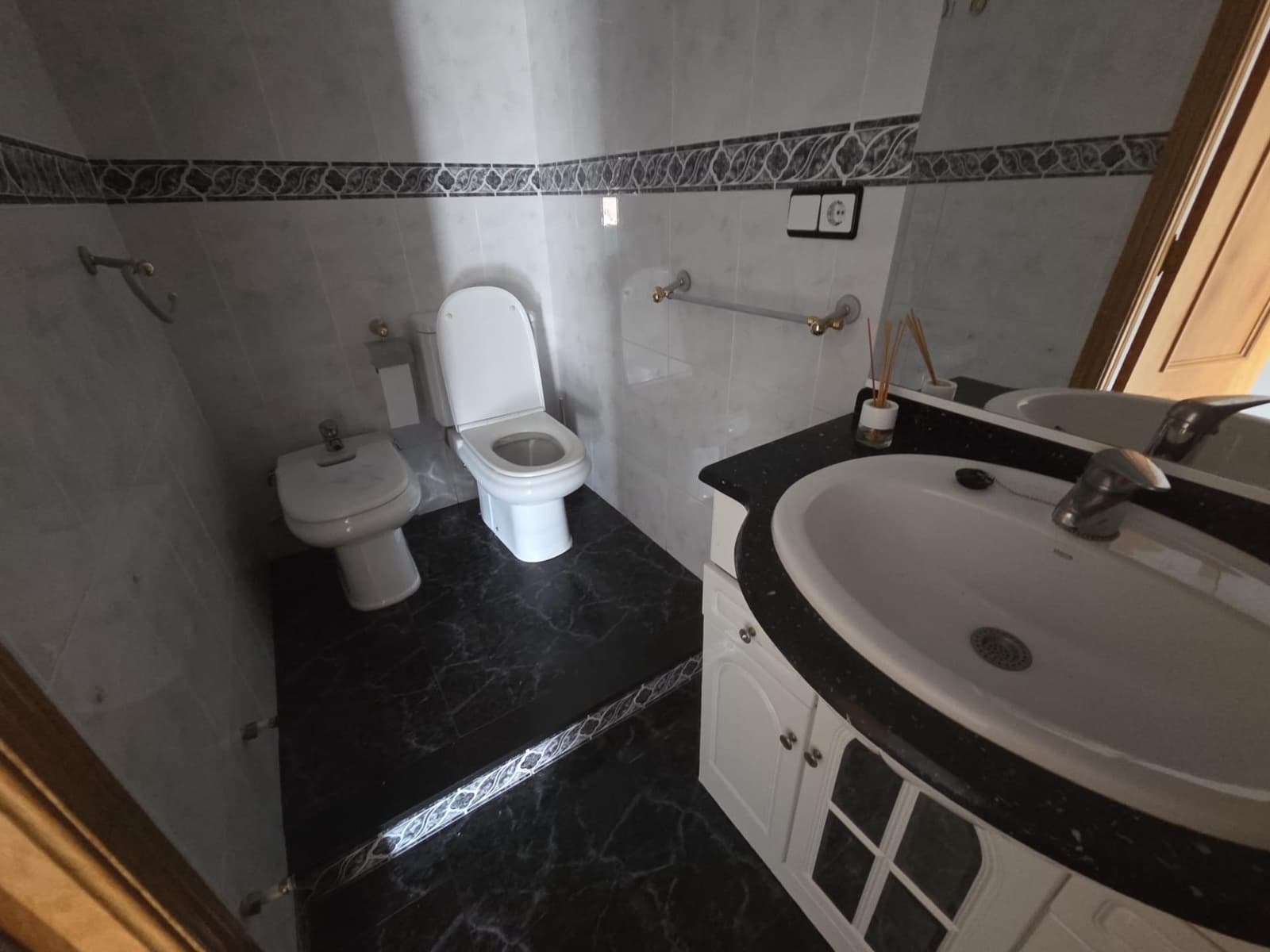 3 soverom Leilighet til salgs i Alcoy / Alcoi - € 110 000 (Ref: 10030779)