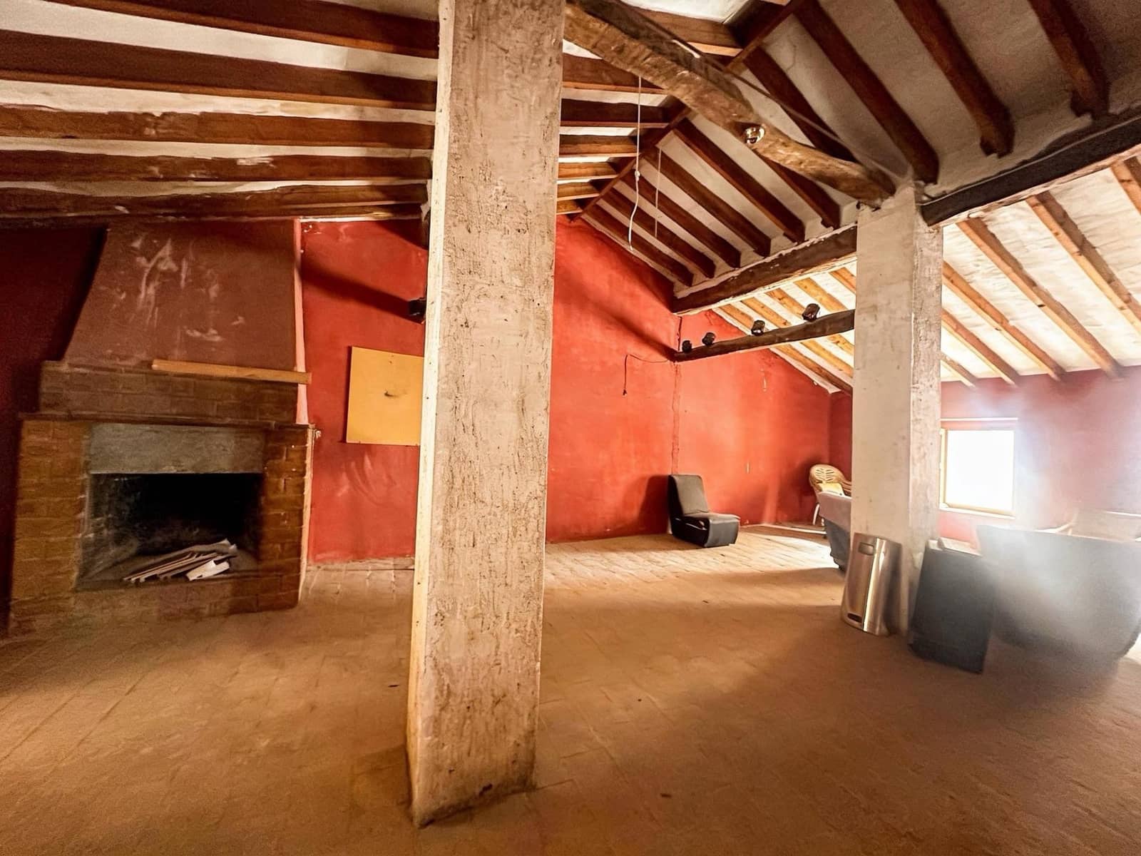 7 makuuhuone Omakotitalo myytävänä paikassa Caudete - 149 000 € (Ref: 10030782)