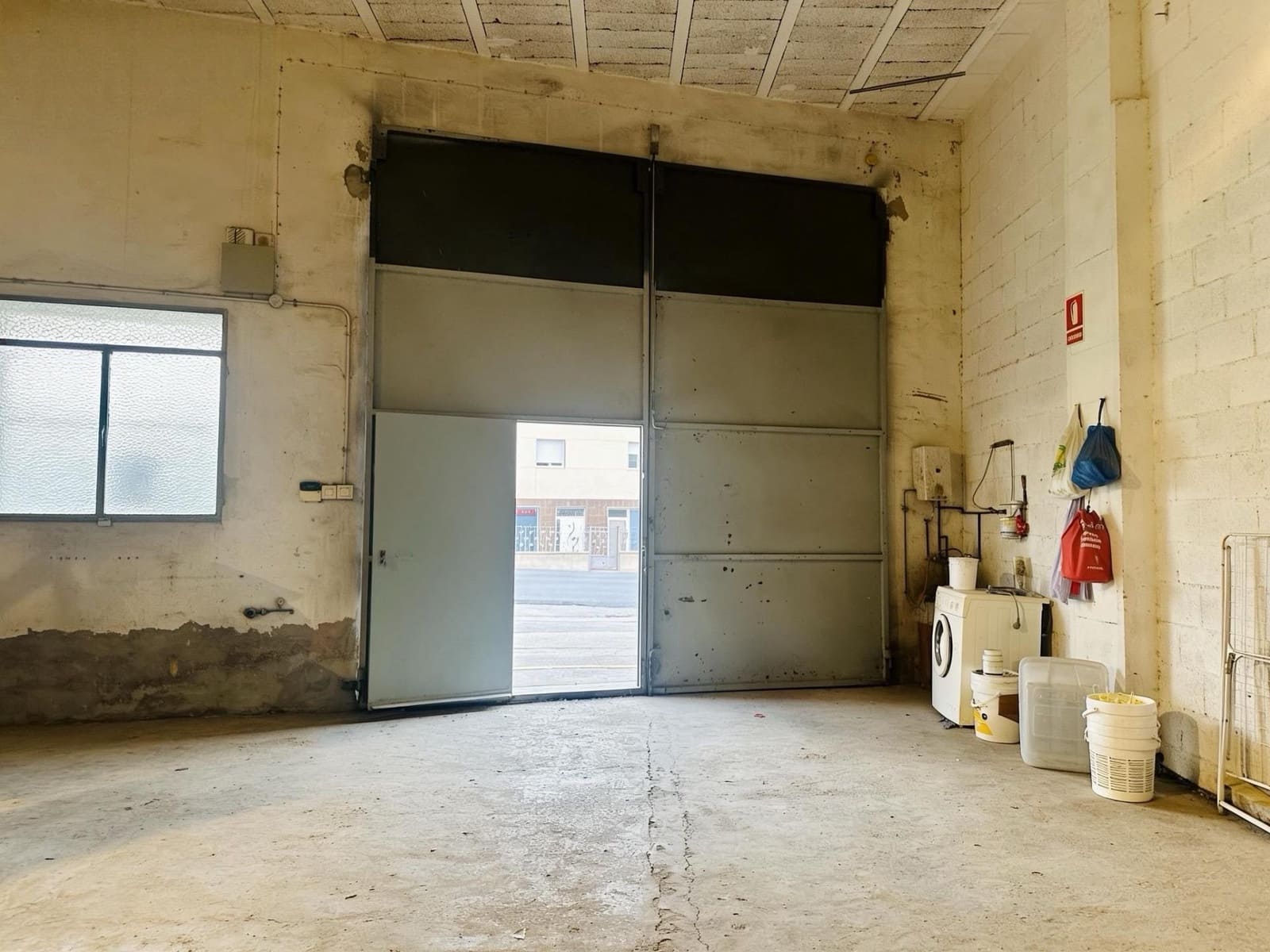 Local Comercial de 1 habitación en Caudete en venta - 62.000 € (Ref: 10030784)
