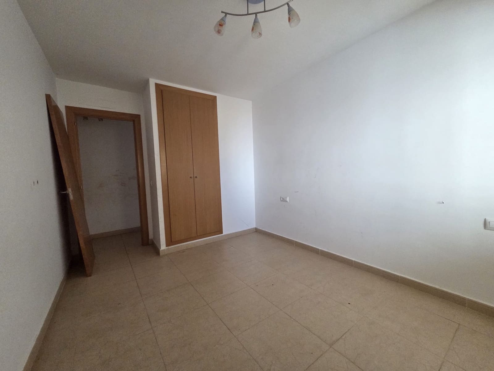 4 sypialnia Mieszkanie na sprzedaż w Ondara - 149 000 € (Ref: 10030785)