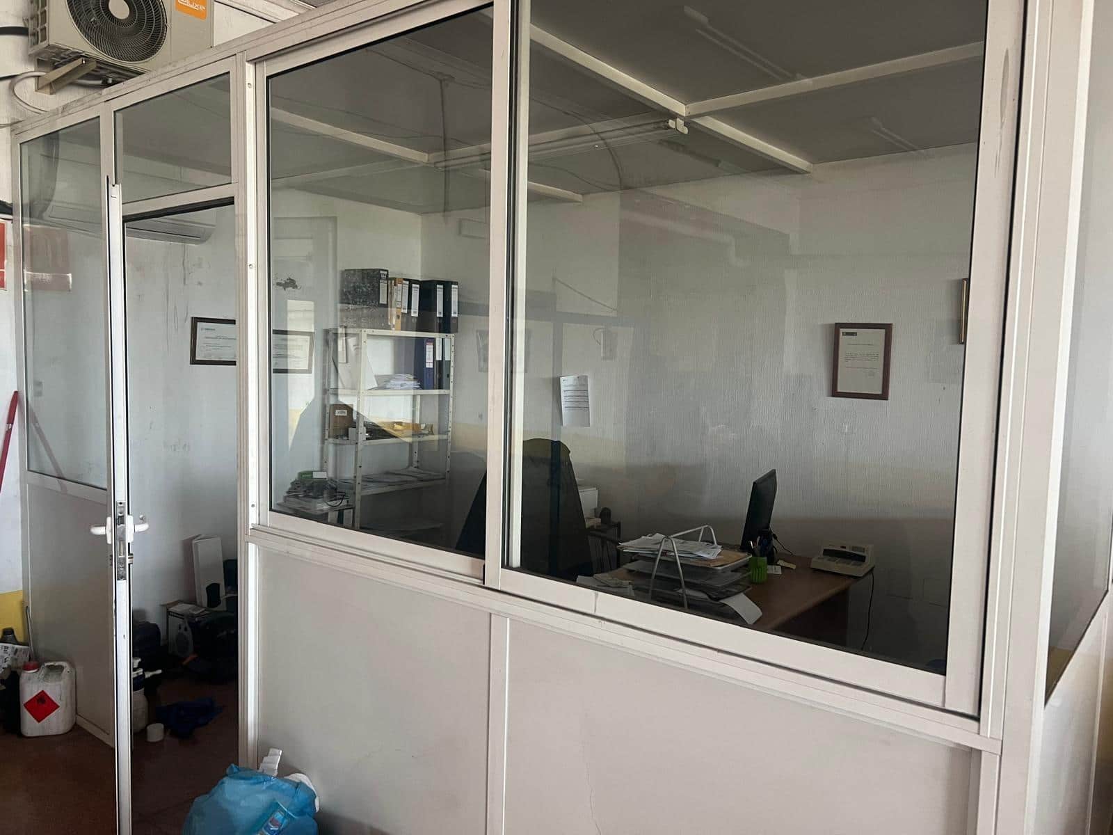 Commercial for sale in El Campello with garage - € 650,000 (Ref: 10030788)
