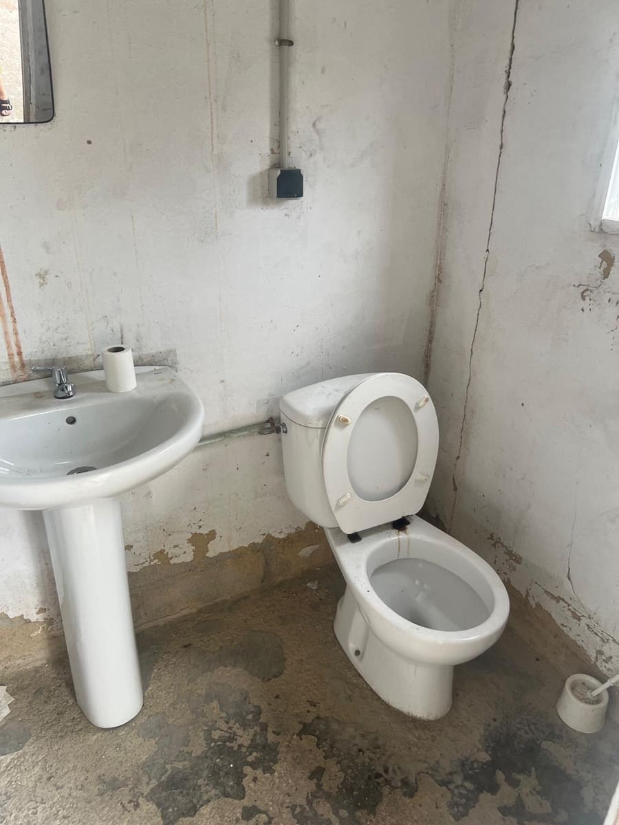 Commercial for sale in El Campello with garage - € 650,000 (Ref: 10030788)