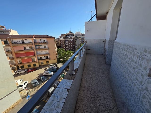 3 quarto Apartamento para venda em Poniente, Benidorm - 150 000 € (Ref: 10102758)