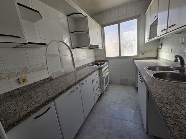 3 quarto Apartamento para venda em Poniente, Benidorm - 150 000 € (Ref: 10102758)