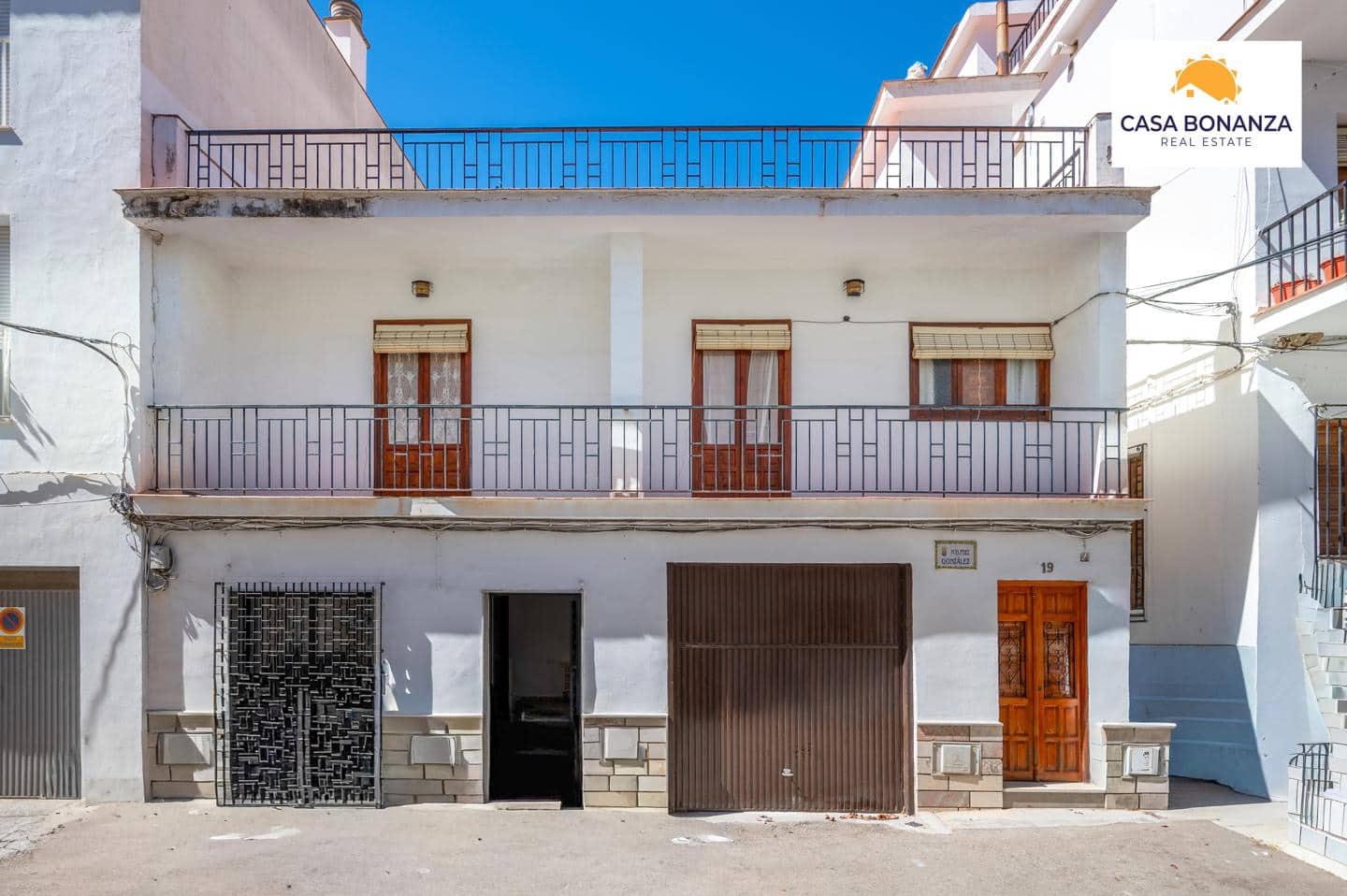 Chalet de 4 habitaciones en Jete en venta - 205.000 € (Ref: 10050465)