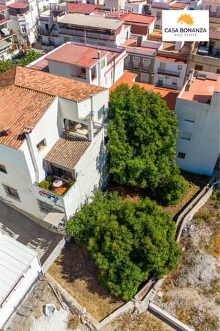 Chalet de 4 habitaciones en Jete en venta - 205.000 € (Ref: 10050465)