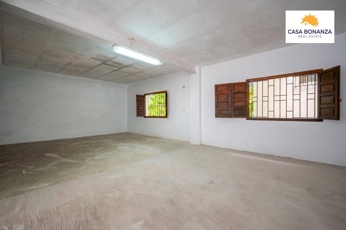 Chalet de 4 habitaciones en Jete en venta - 205.000 € (Ref: 10050465)
