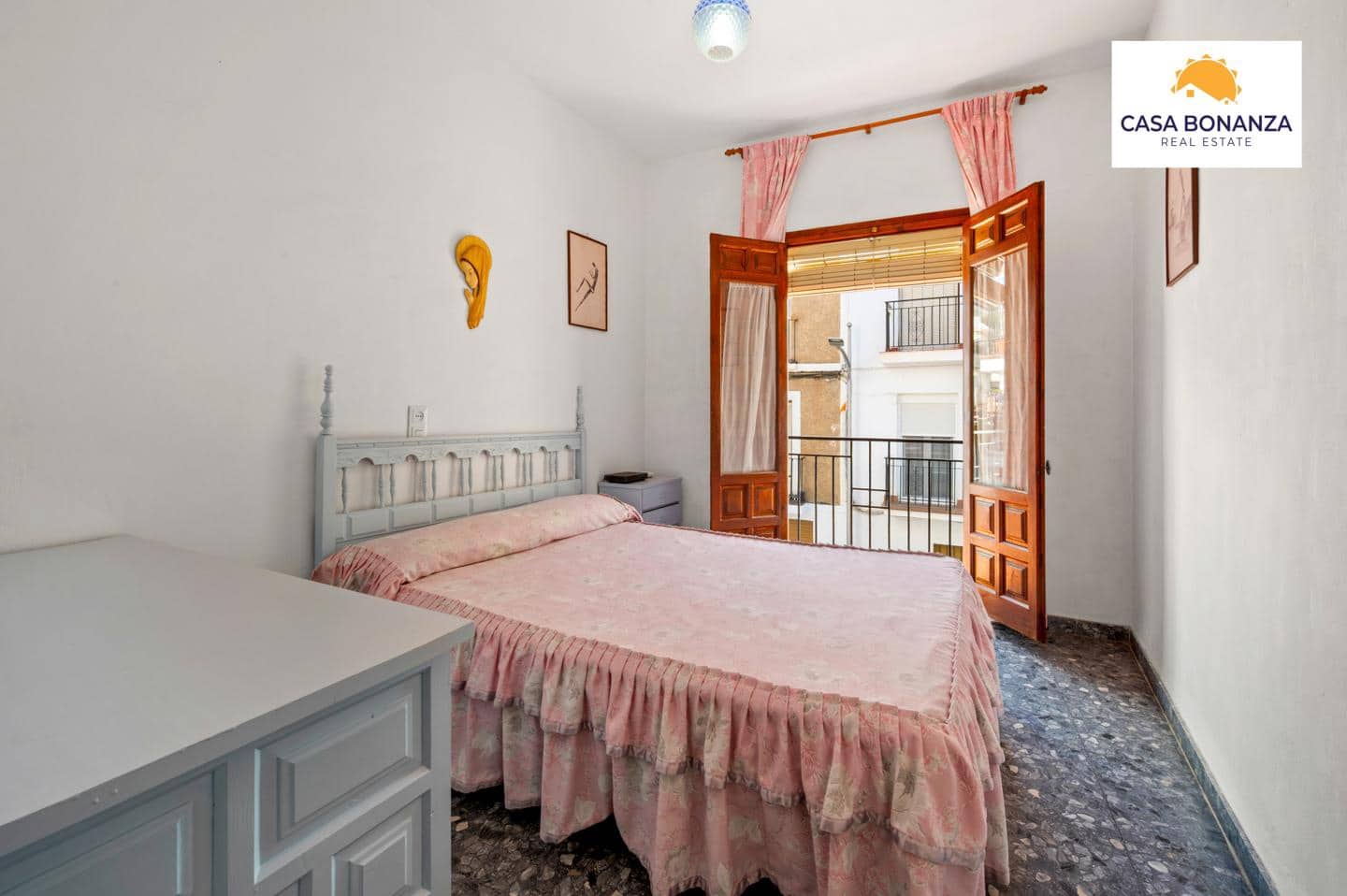 Chalet de 4 habitaciones en Jete en venta - 205.000 € (Ref: 10050465)
