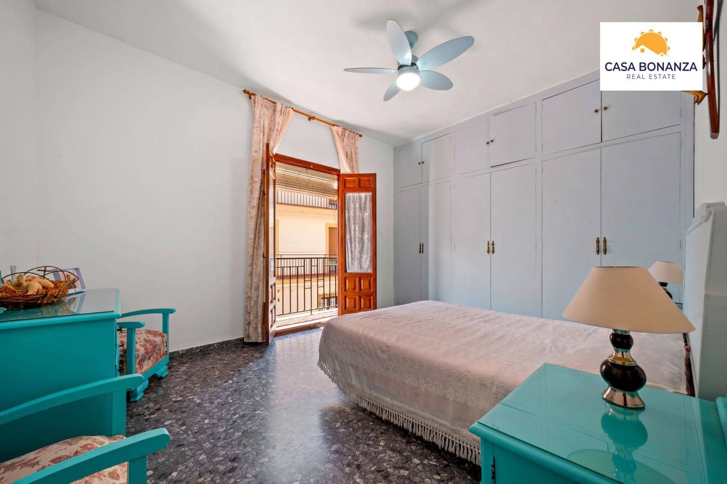 Chalet de 4 habitaciones en Jete en venta - 205.000 € (Ref: 10050465)