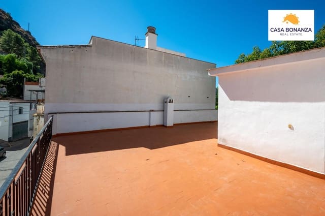 Chalet de 4 habitaciones en Jete en venta - 205.000 € (Ref: 10050465)
