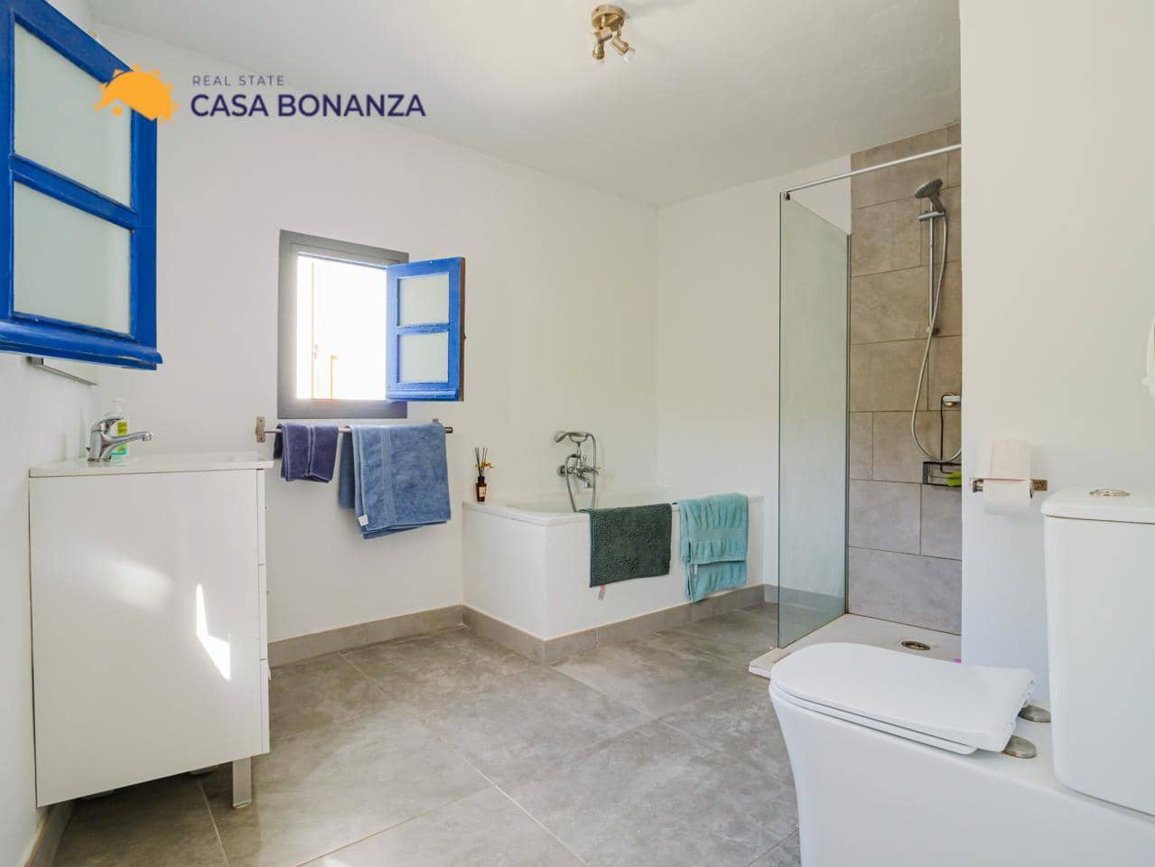 3 bedroom Finca/Country House for sale in Almunecar with pool - € 259,000 (Ref: 10076851)