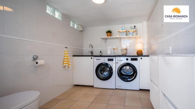 2 Zimmer Villa zu verkaufen in Almuñécar mit Pool Garage - 695.000 € (Ref: 10101303)