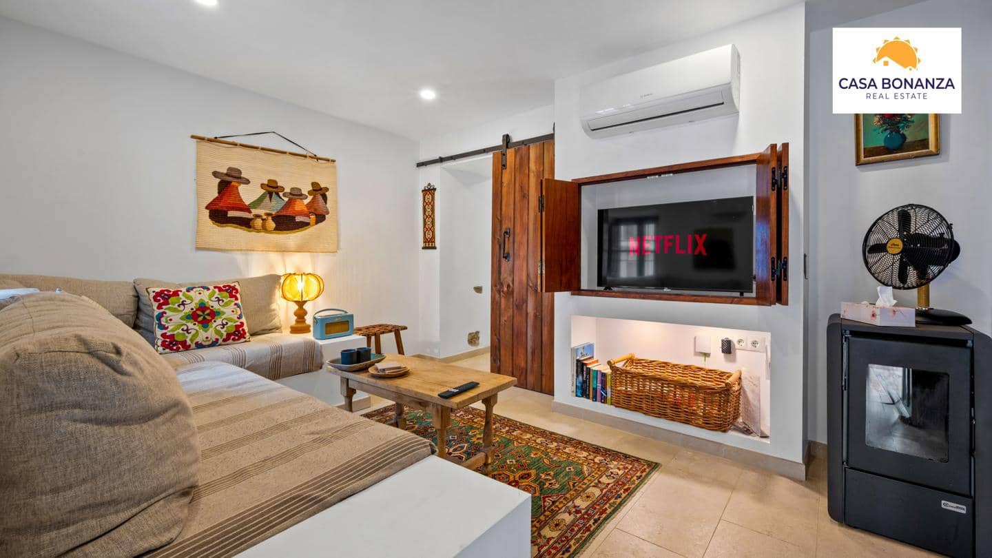 1 bedroom Villa for sale in Almunecar - € 235,000 (Ref: 10150443)