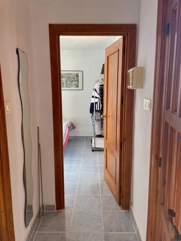 7 bedroom Villa for sale in Almuñécar with pool - € 595,000 (Ref: 7469844)