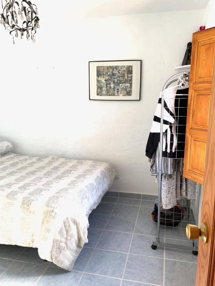 Chalet de 7 habitaciones en Almuñécar en venta con piscina - 595.000 € (Ref: 7469844)