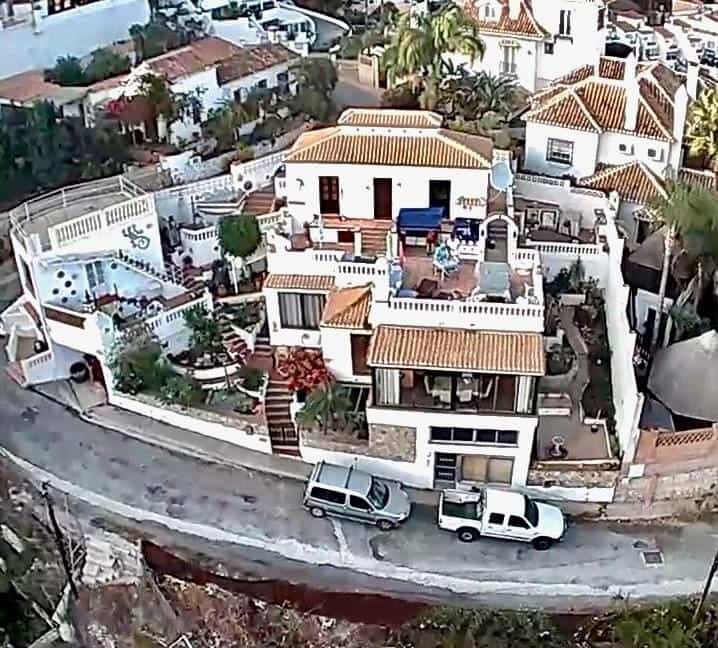 Chalet de 7 habitaciones en Almuñécar en venta con piscina - 595.000 € (Ref: 7469844)