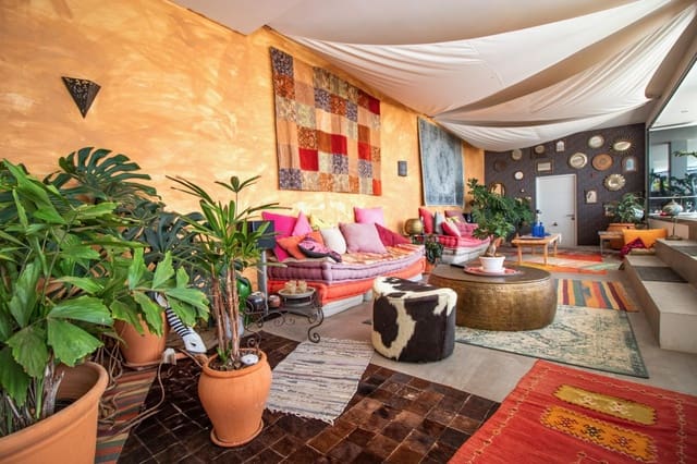 5 makuuhuone Huvila myytävänä paikassa Almuñécar mukana uima-altaan - 945 000 € (Ref: 8488184)