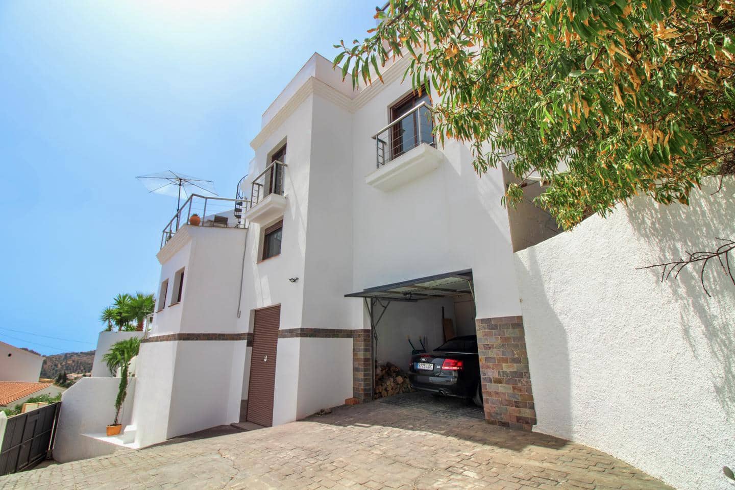 5 soverom Villa til salgs i Almunecar med svømmebasseng - € 945 000 (Ref: 8488184)