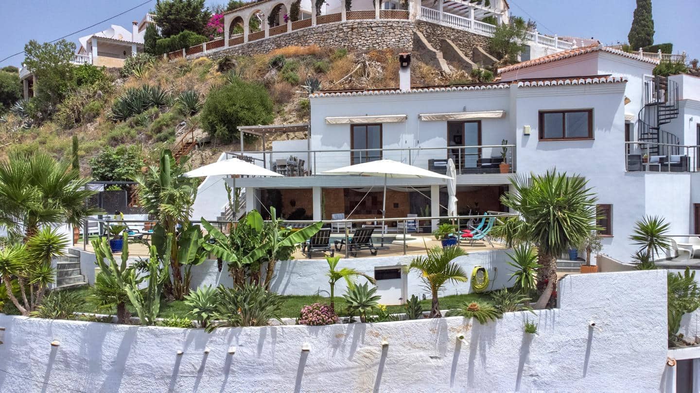 5 soverom Villa til salgs i Almunecar med svømmebasseng - € 945 000 (Ref: 8488184)