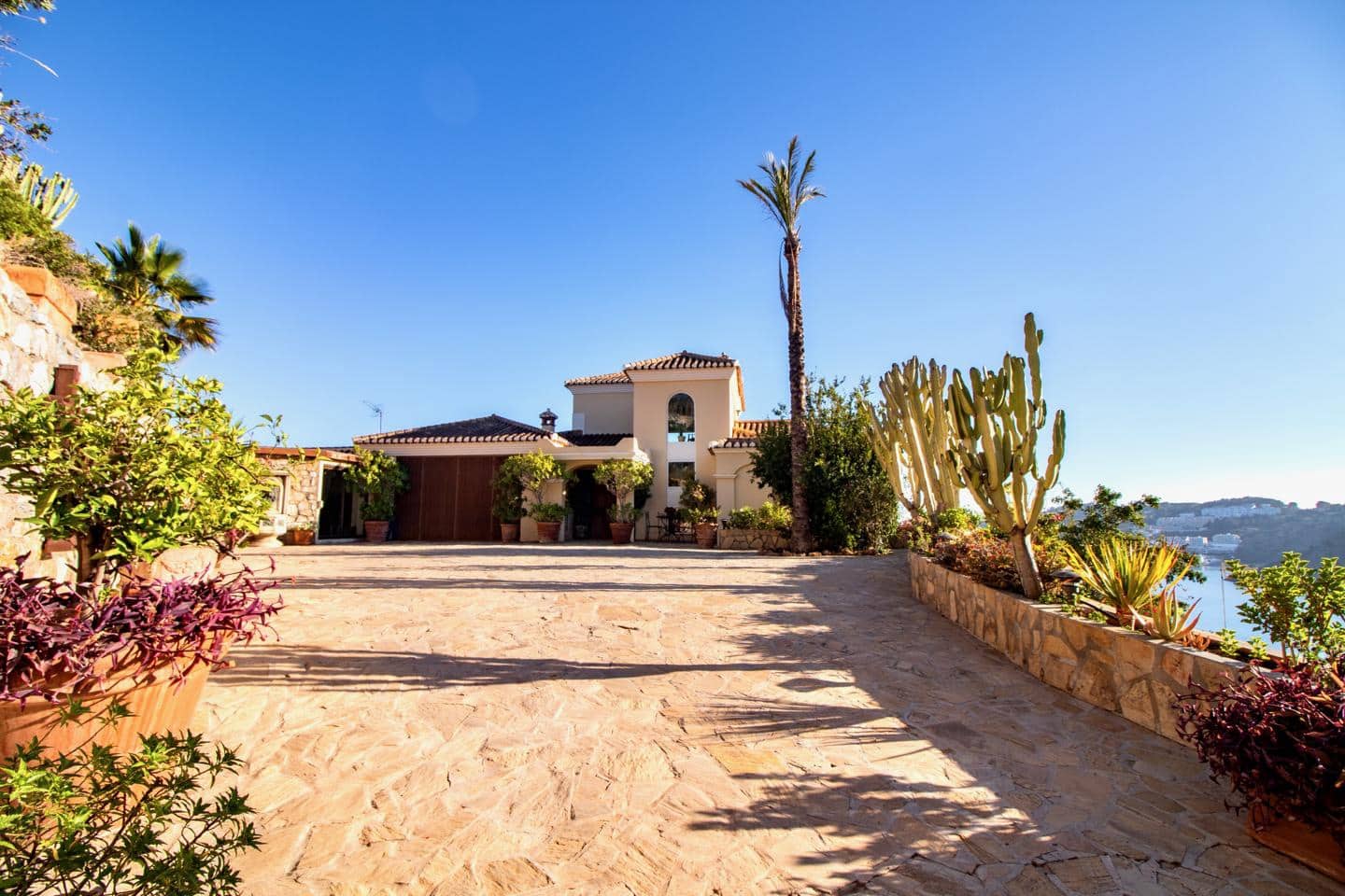 4 sovrum Villa till salu i Almunecar med pool - 2 700 000 € (Ref: 8499508)