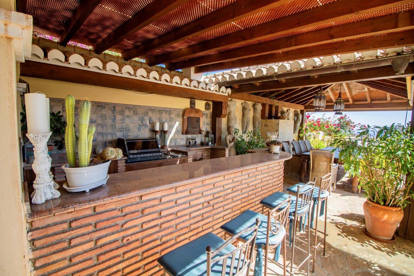 4 sovrum Villa till salu i Almunecar med pool - 2 700 000 € (Ref: 8499508)