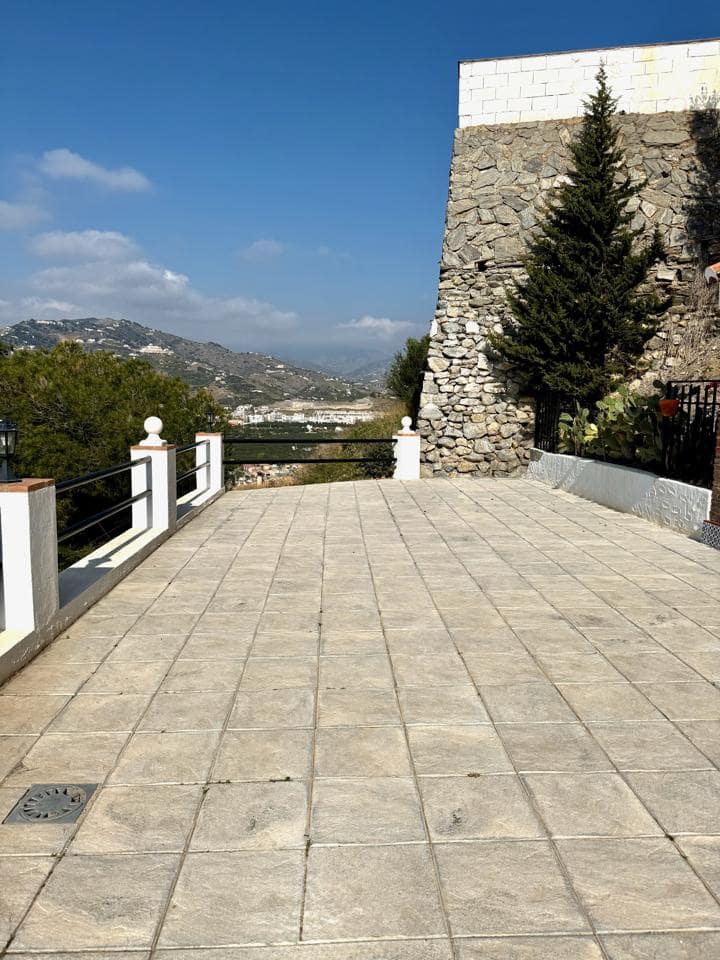 2 soverom Leilighet til salgs i Almunecar med svømmebasseng - € 350 000 (Ref: 8824480)