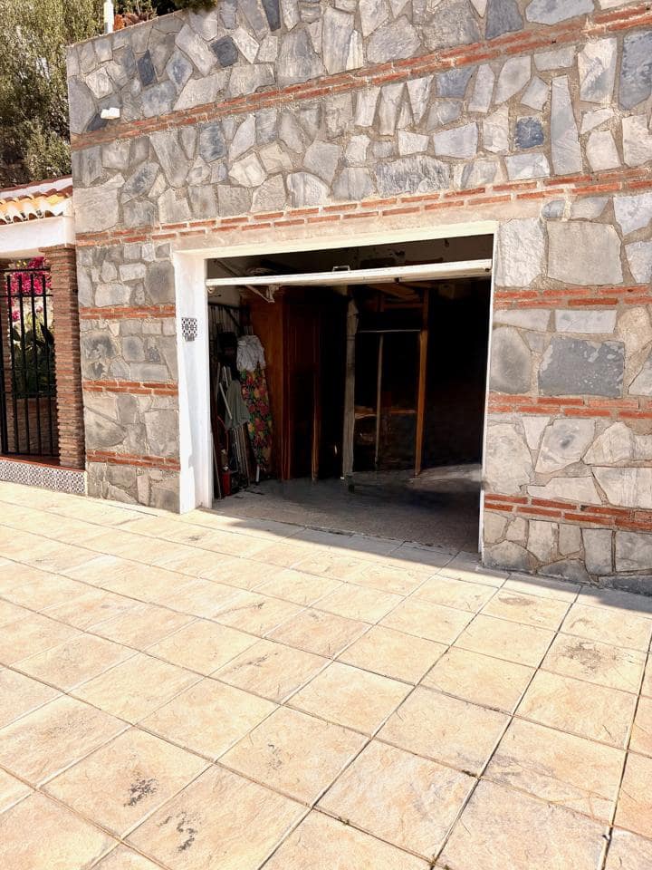 2 soverom Leilighet til salgs i Almunecar med svømmebasseng - € 350 000 (Ref: 8824480)