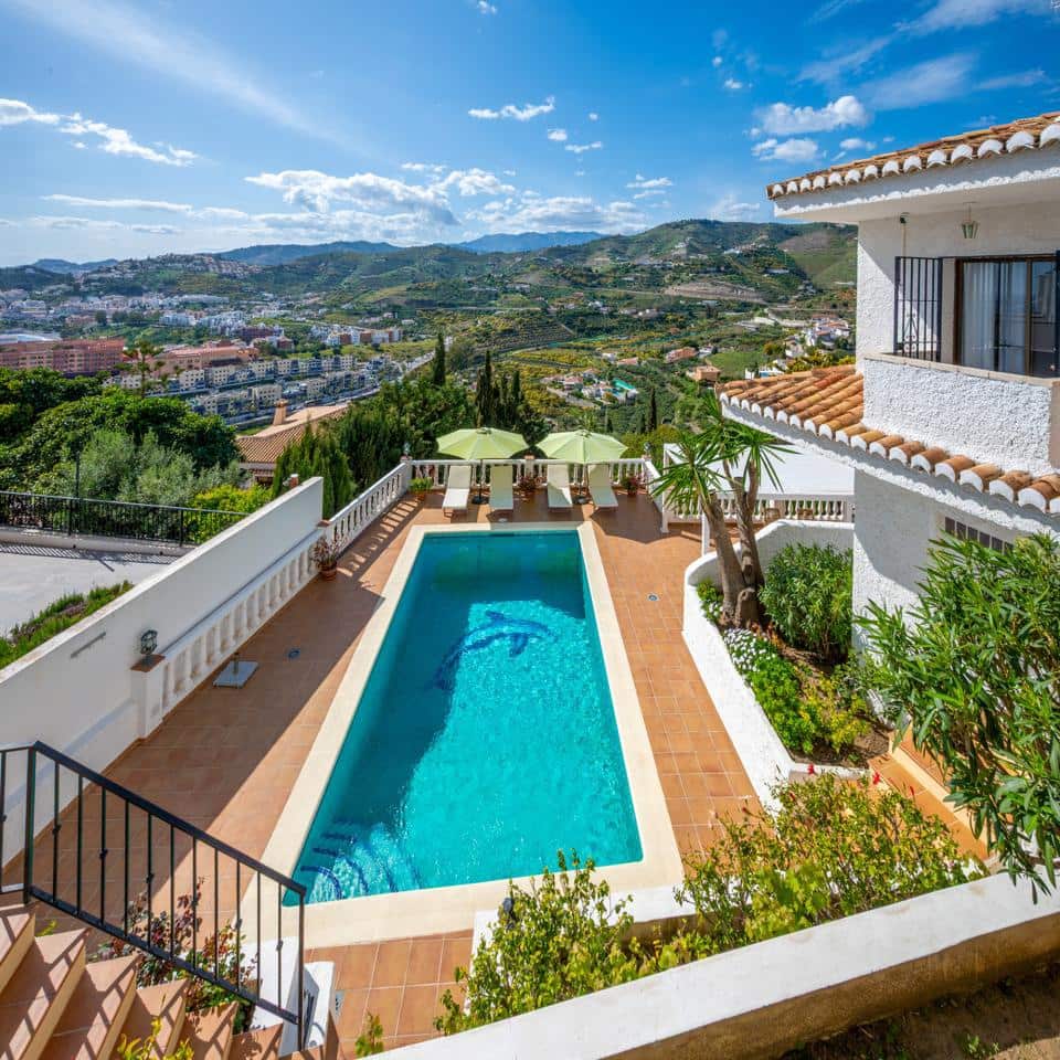 4 makuuhuone Huvila myytävänä paikassa Almunecar mukana uima-altaan 
autotalli - 587 000 € (Ref: 8935783)