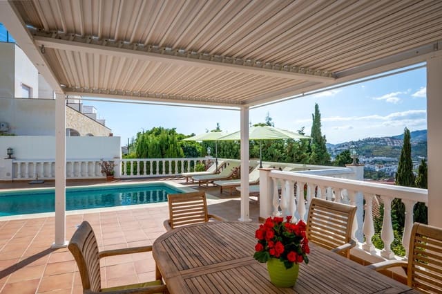 4 sovrum Villa till salu i Almuñécar med pool garage - 587 000 € (Ref: 8935783)