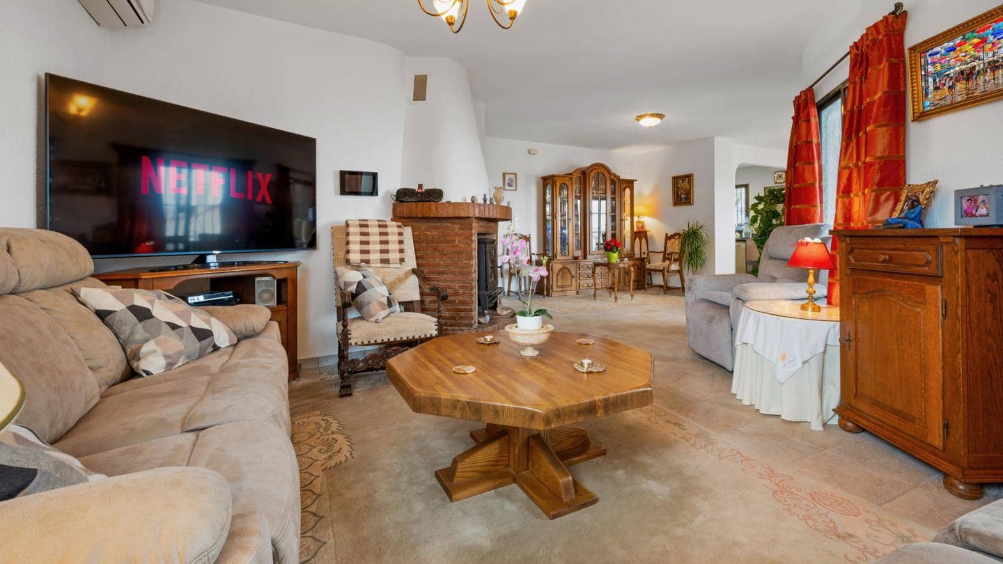 4 makuuhuone Huvila myytävänä paikassa Almunecar mukana uima-altaan 
autotalli - 587 000 € (Ref: 8935783)