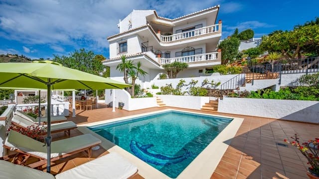 4 sovrum Villa till salu i Almuñécar med pool garage - 587 000 € (Ref: 8935783)