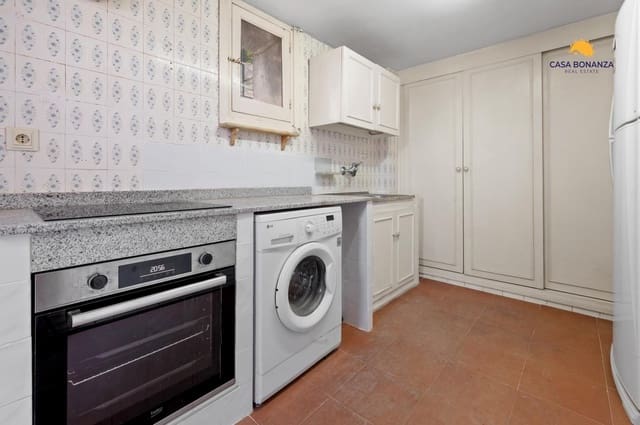 5 sovrum Villa till salu i Almuñécar med pool - 619 000 € (Ref: 9033620)