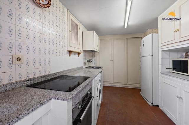 5 sovrum Villa till salu i Almuñécar med pool - 619 000 € (Ref: 9033620)