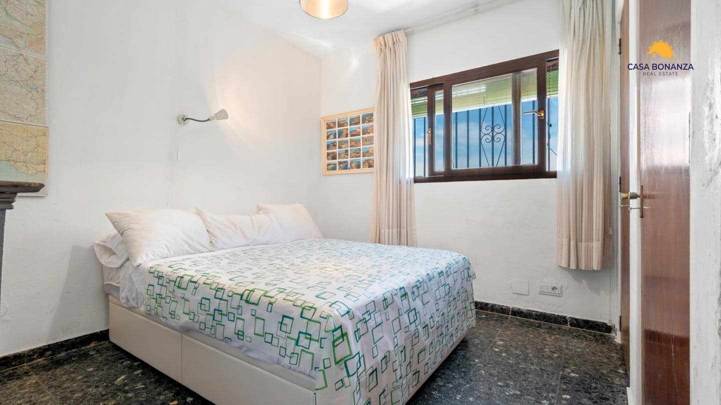 5 soverom Villa til salgs i Almunecar med svømmebasseng - € 619 000 (Ref: 9033620)