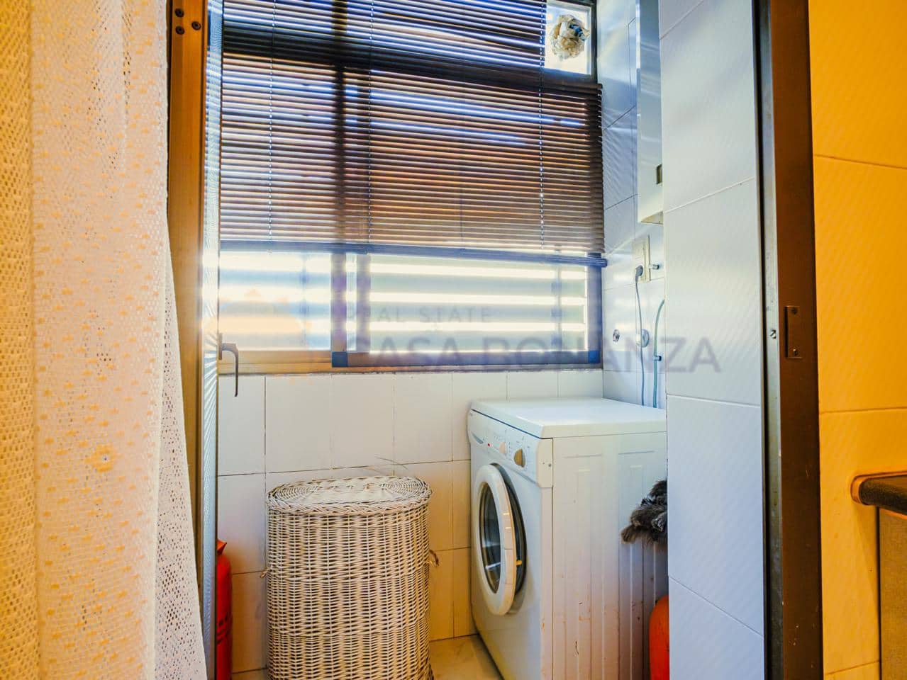 3 bedroom Flat for sale in Almunecar - € 298,000 (Ref: 9138314)