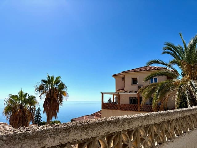 4 sovrum Villa till salu i Almuñécar med pool garage - 395 000 € (Ref: 9227323)