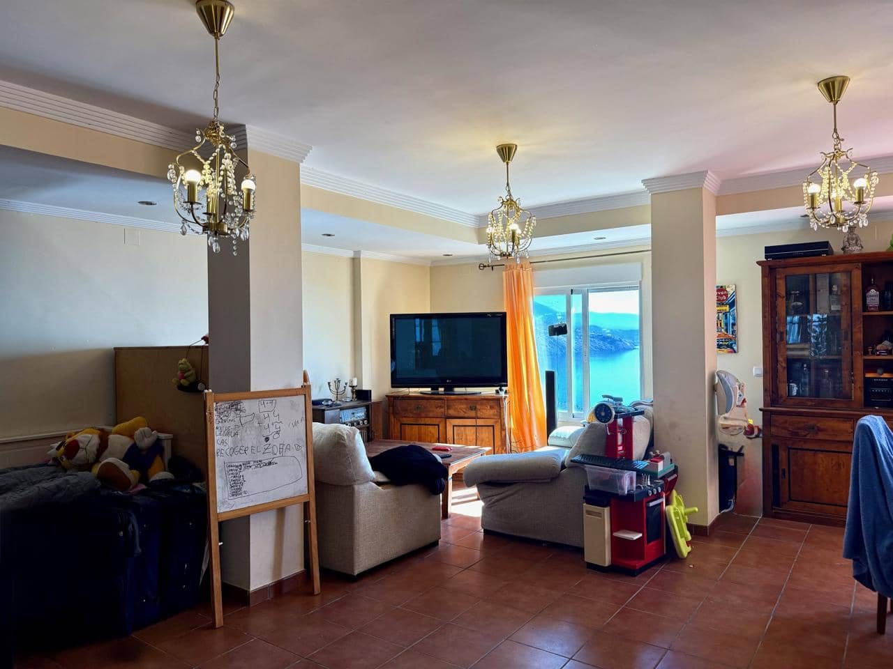 4 sovrum Villa till salu i Almunecar med pool garage - 395 000 € (Ref: 9227323)