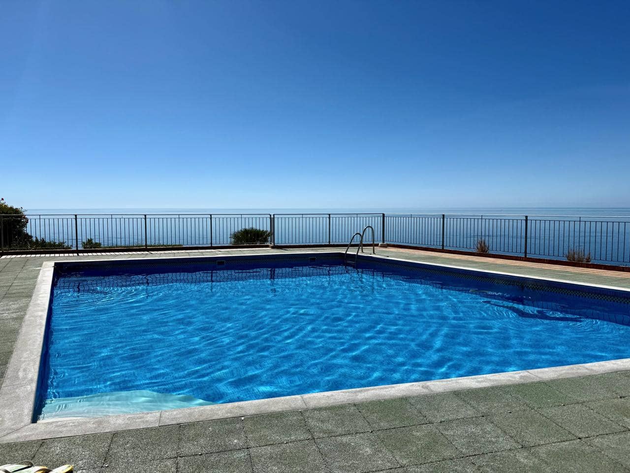 4 sovrum Villa till salu i Almunecar med pool garage - 395 000 € (Ref: 9227323)