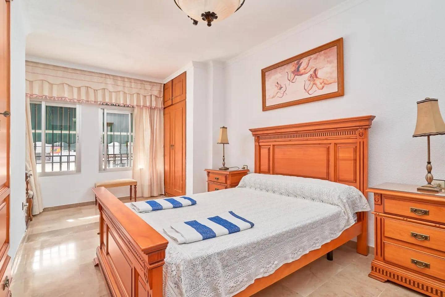 4 sovrum Lägenhet till salu i Almunecar med pool - 365 000 € (Ref: 9251684)