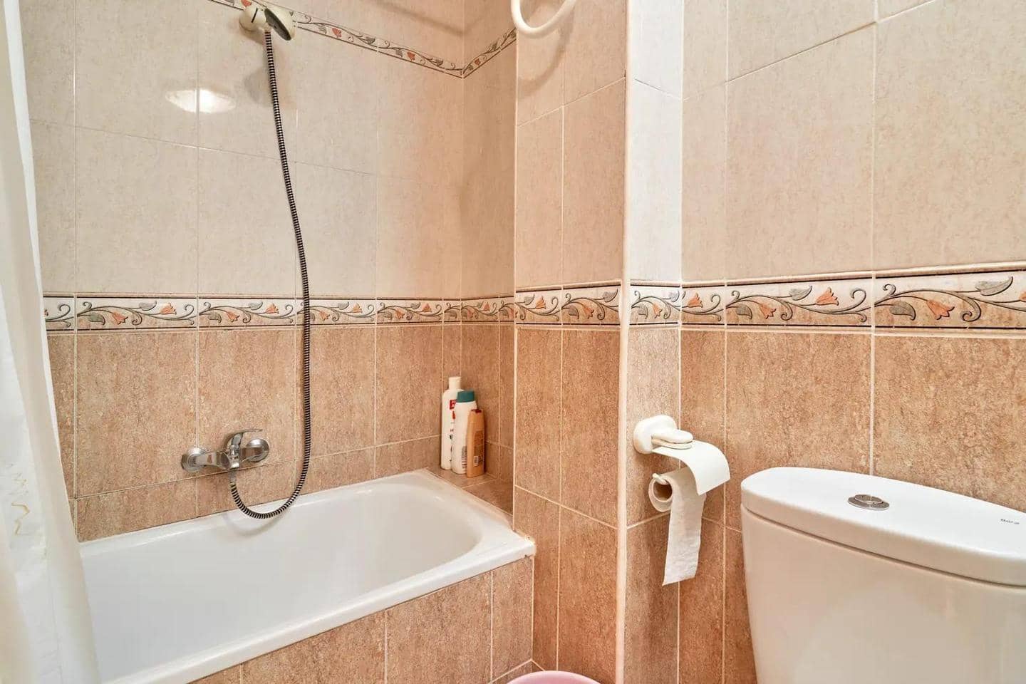 4 sovrum Lägenhet till salu i Almunecar med pool - 365 000 € (Ref: 9251684)