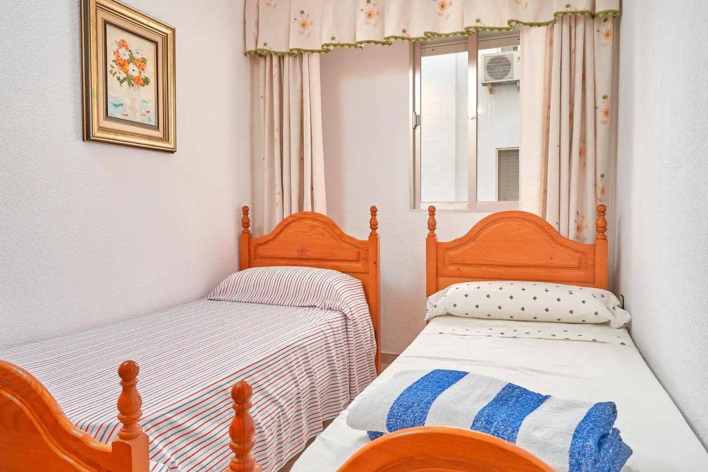 4 sovrum Lägenhet till salu i Almunecar med pool - 365 000 € (Ref: 9251684)