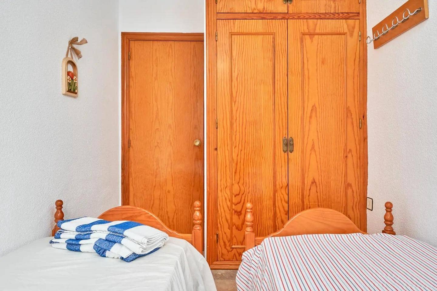 4 sovrum Lägenhet till salu i Almunecar med pool - 365 000 € (Ref: 9251684)