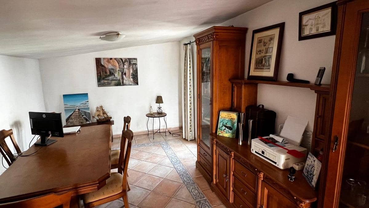 3 bedroom Villa for sale in Almunecar with pool garage - € 695,000 (Ref: 9336955)