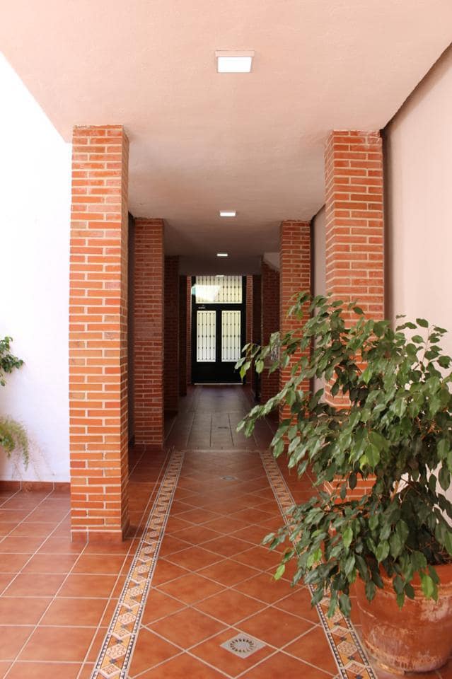 4 soverom Leilighet til salgs i Almunecar med svømmebasseng - € 320 000 (Ref: 9354247)