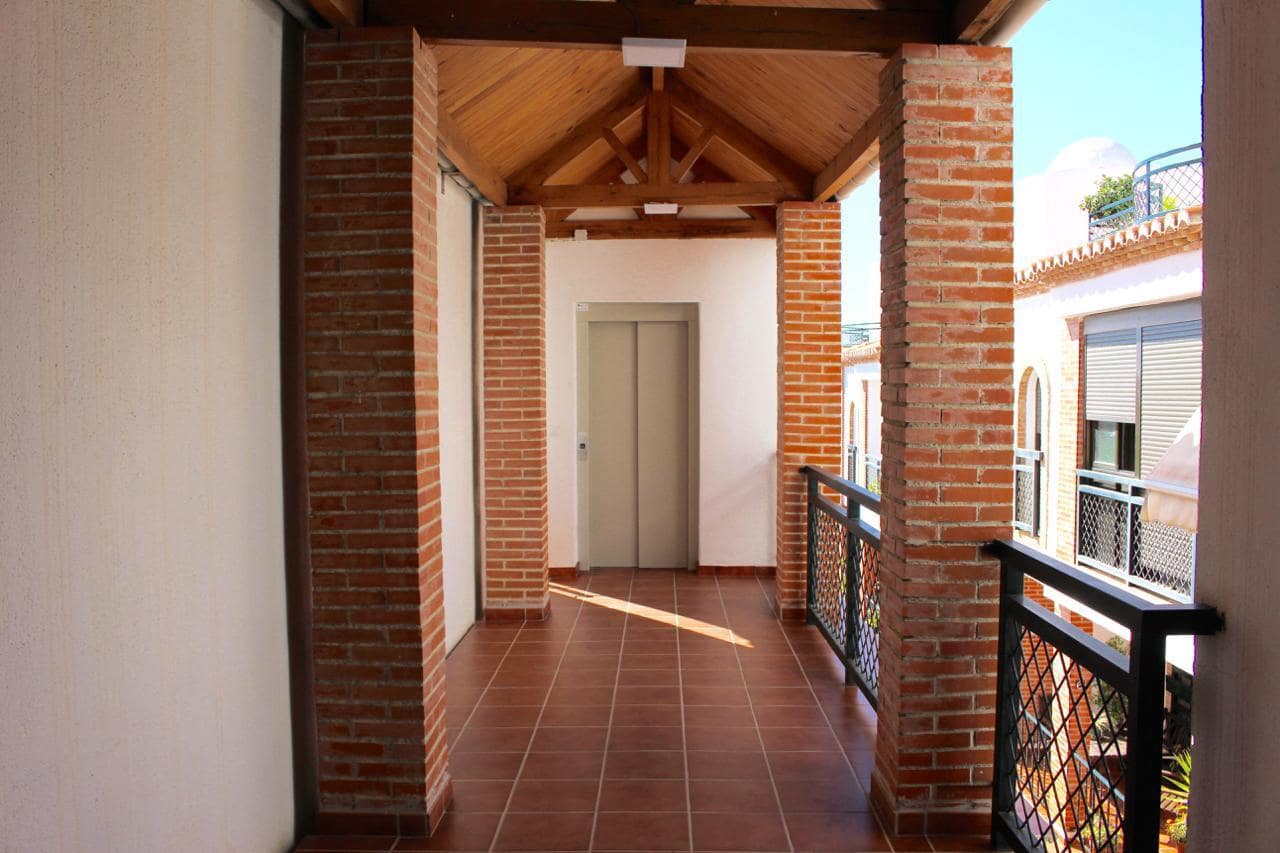 4 soverom Leilighet til salgs i Almunecar med svømmebasseng - € 320 000 (Ref: 9354247)