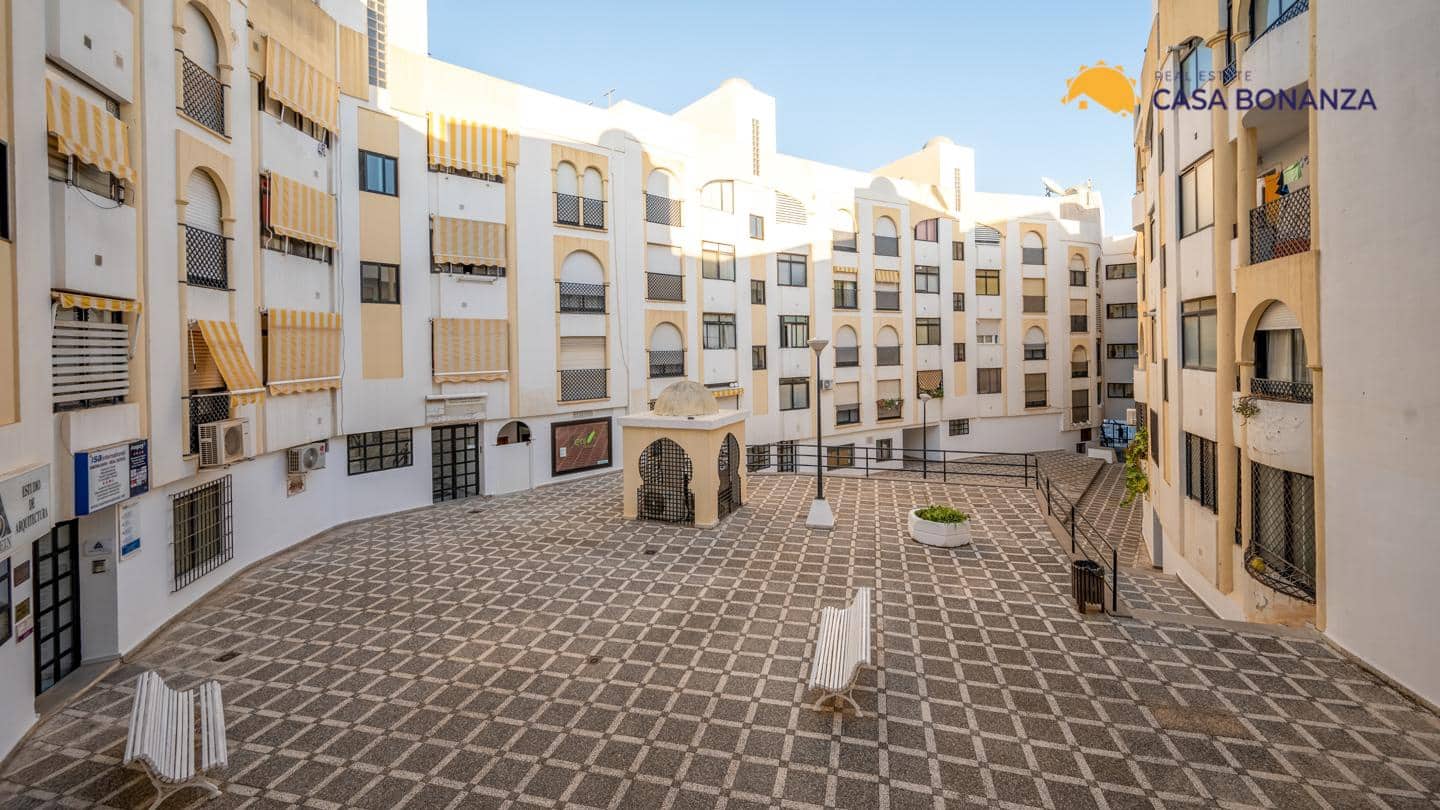 3 sovrum Lägenhet till salu i Almunecar - 290 000 € (Ref: 9387076)