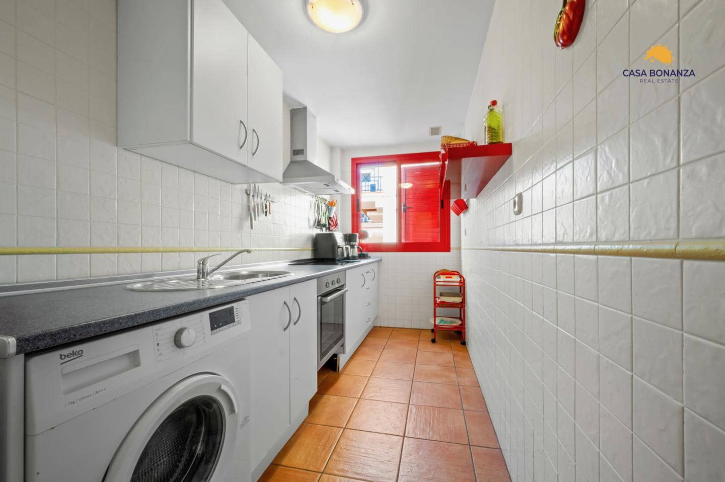 2 bedroom Flat for sale in Almunecar with pool garage - € 335,000 (Ref: 9483602)